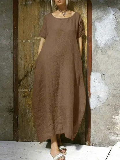 Luźna sukienka damska w stylu boho chic z krótkim rękawem