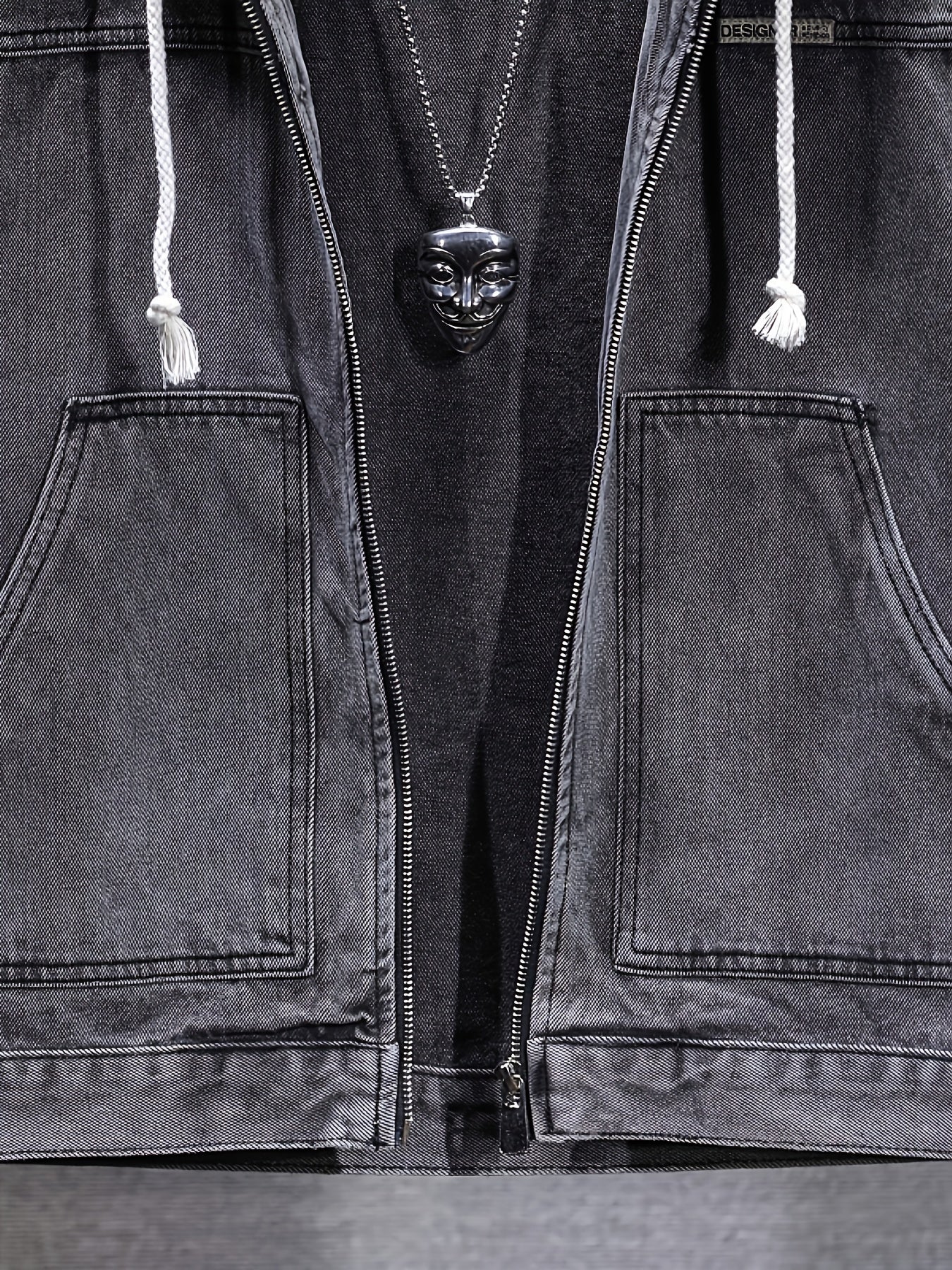 Veste sans manches à capuche pour homme en denim noir délavé