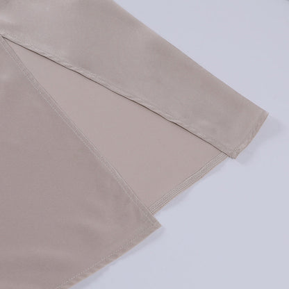 Abito da sera lungo da donna con spacco, scollo incrociato, eleganza raffinata per occasioni formali