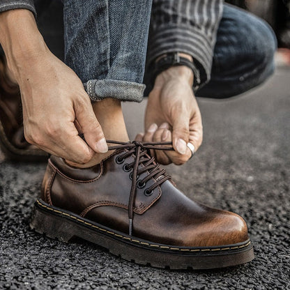 Chaussures basses classiques homme style urbain polyvalent