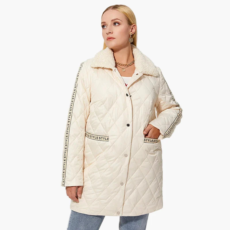 Abrigo acolchado estilo casual para mujer con cuello efecto piel y detalles de moda