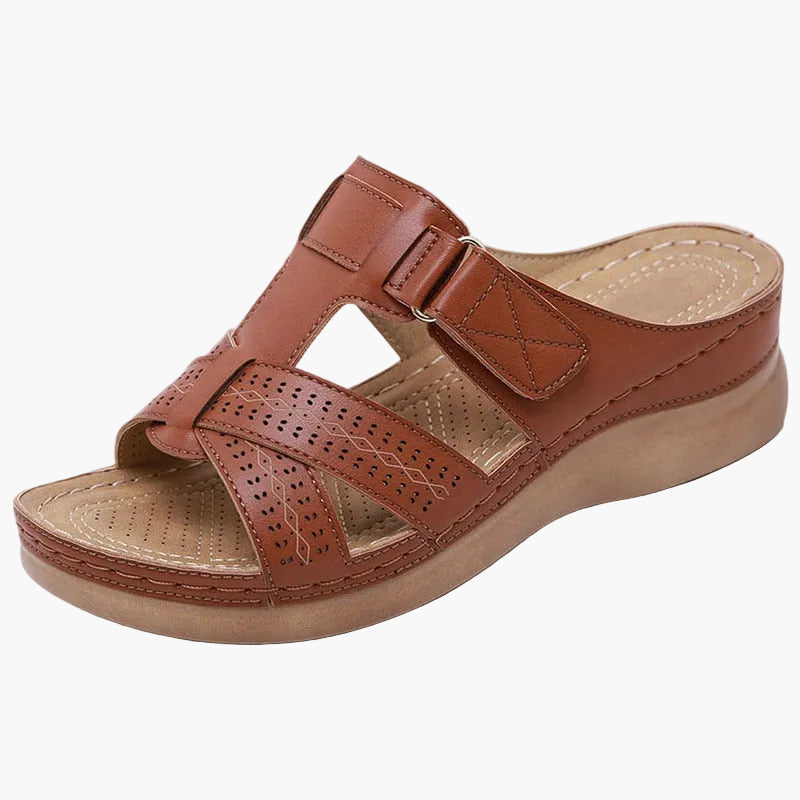 Sandales à enfiler confort compensées pour femmes – Style chic et usage quotidien