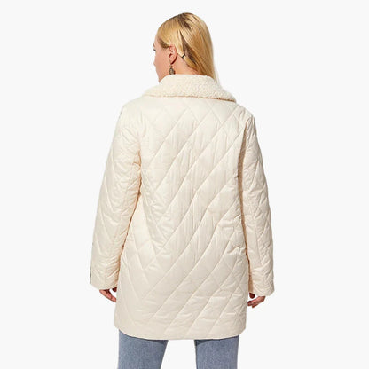 Abrigo acolchado estilo casual para mujer con cuello efecto piel y detalles de moda