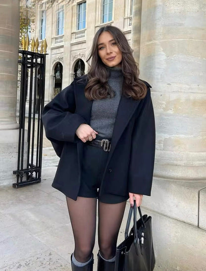 Abrigo oversize para mujer estilo urbano chic – Ideal para salidas elegantes y cotidianas