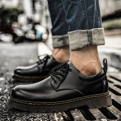 Chaussures basses classiques homme style urbain polyvalent