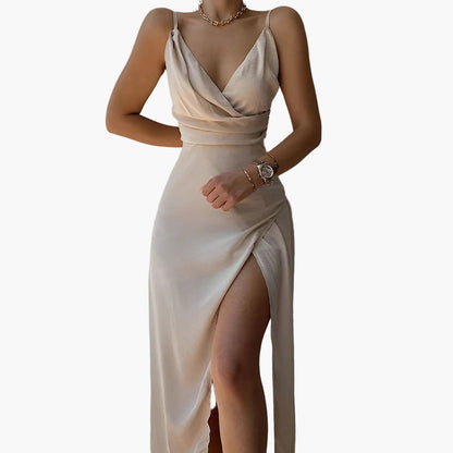 Abito da sera lungo da donna con spacco, scollo incrociato, eleganza raffinata per occasioni formali