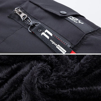 Langer Herren-Wintermantel mit Kapuze, urbaner Stil, ideal für kalte Tage