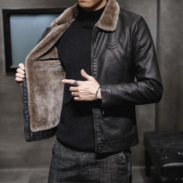 Men's solid-color bomber jacket lined with faux fur