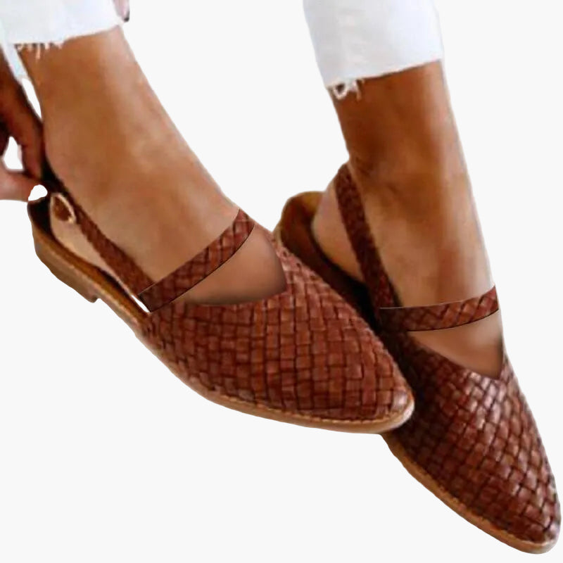 Flätade sandaler för kvinnor med elegant daglig komfort