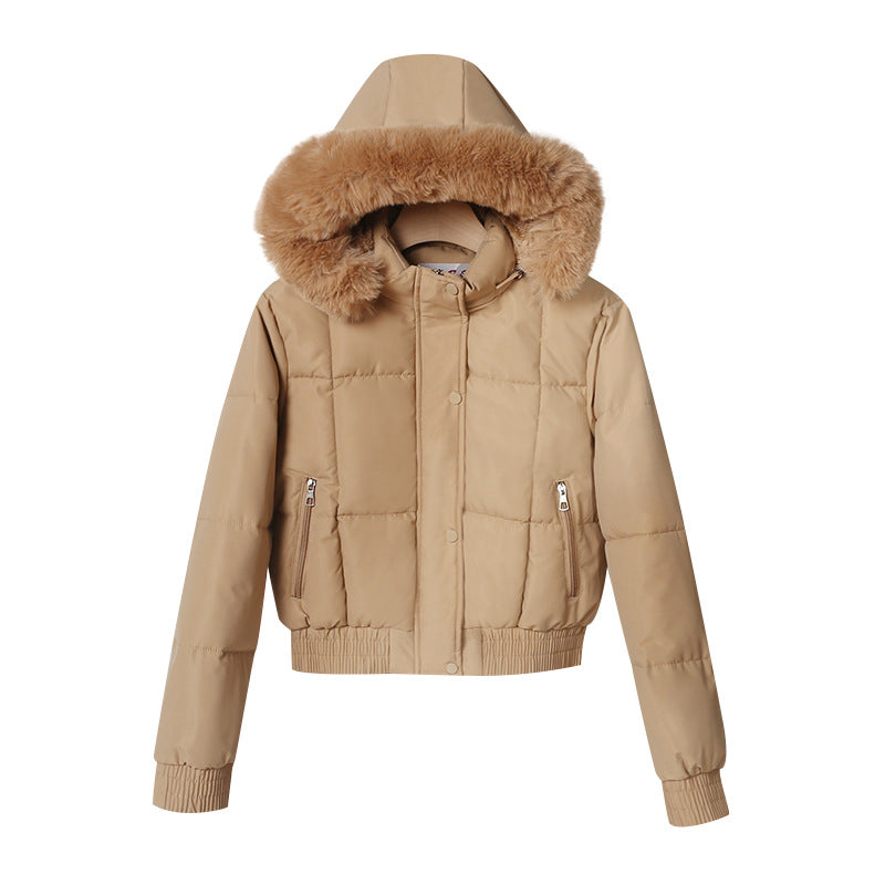 Women's short hooded puffer jacket with faux-fur trim