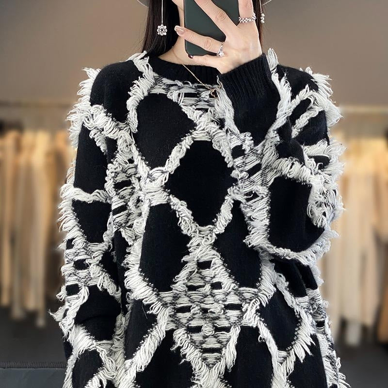 Damestrui met zwart-wit geometrisch patroon en rafelige details