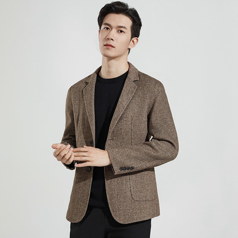 Men's Short Mid-Season Jacket in Textured Fabric with Notched Lapels and Patch Pockets