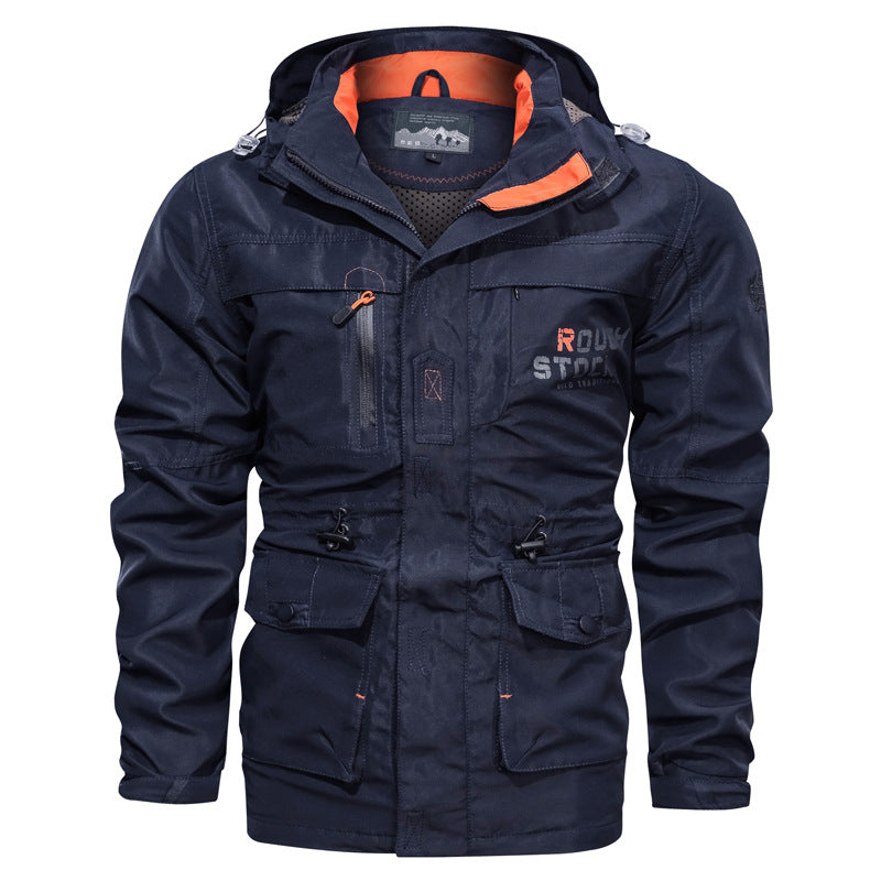 Herrenjacke mit Kapuze, mehreren Taschen, Reißverschluss und Kordelzug