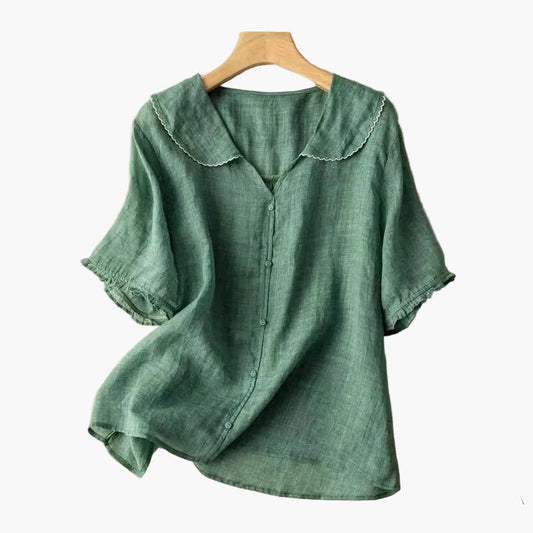 Elegancka damska bluzka z karbowanym kołnierzem w stylu vintage, na co dzień