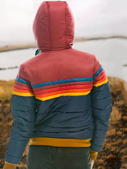 Chaqueta acolchada para mujer estilo retro con capucha para un look urbano y moderno