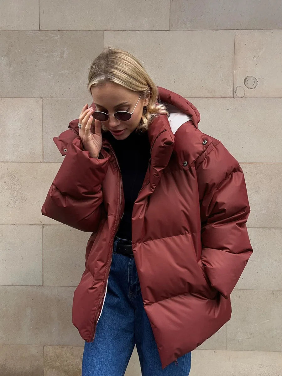 Kurze gesteppte Damen-Daunenjacke mit Kapuze, einfarbig