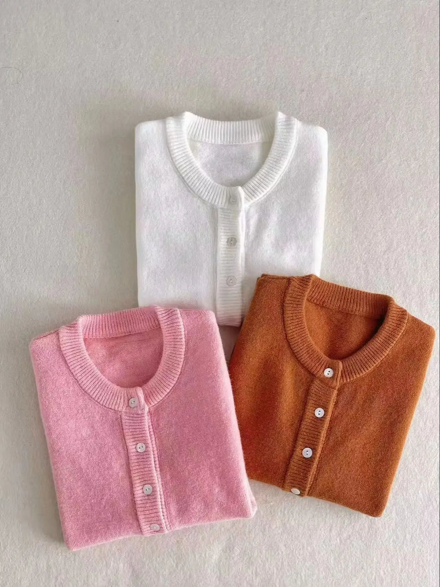 Soft women's crew-neck buttoned cardigan - Several colors available