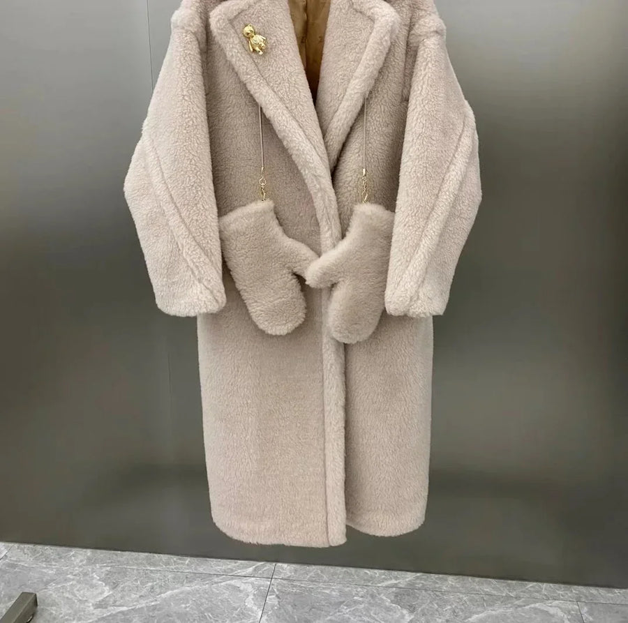 Manteau long femme doux à capuche style Teddy avec moufles assorties
