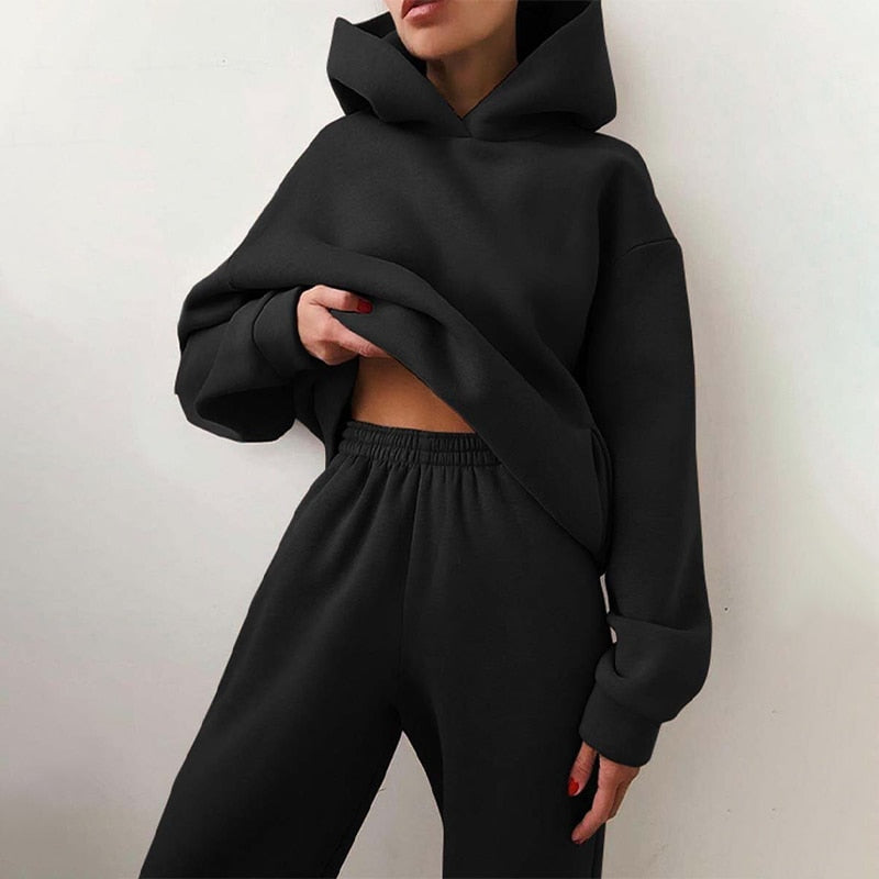 Completo casual donna felpa con cappuccio e pantaloni da jogging stile relax