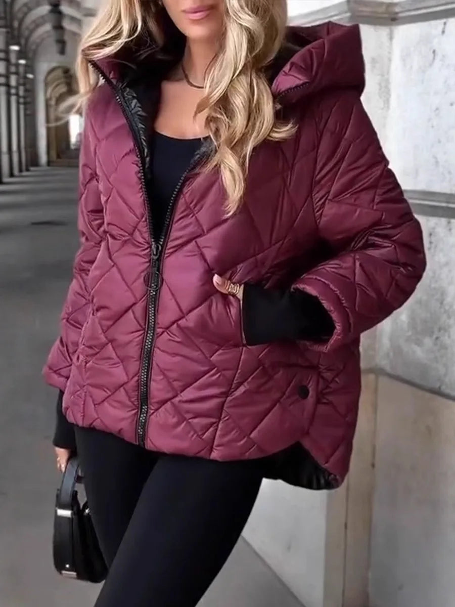 Bordeauxrote gesteppte Damen-Daunenjacke mit Kapuze, kurze lässige Passform