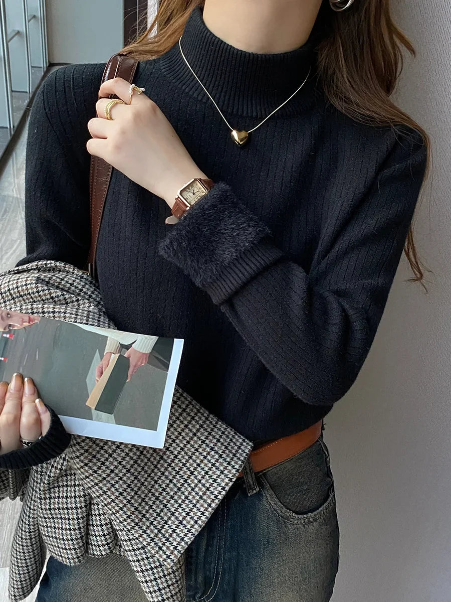 Crop top da donna a coste con collo alto, fodera calda effetto pelliccia
