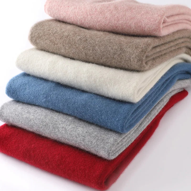 Women's soft-knit solid-color crew-neck long-sleeve sweater