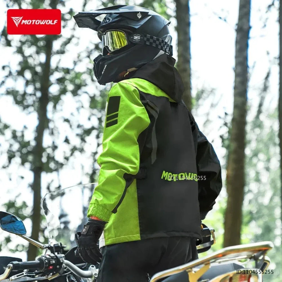 Unisex two-tone waterproof motorcycle suit with reflective strips