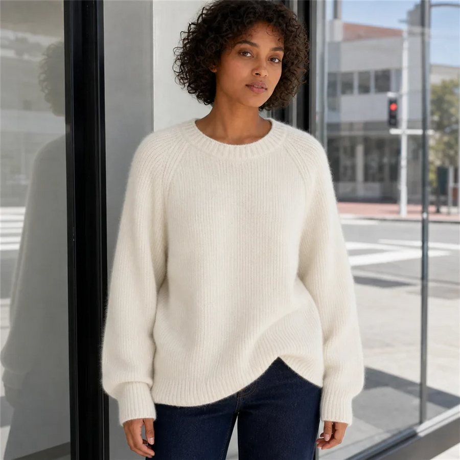 Jersey acogedor de cuello redondo y mangas raglán para mujer