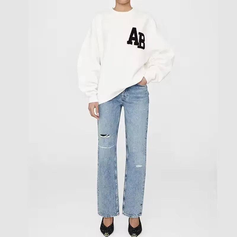 Sweatshirt til kvinder med rund hals og print i grå, bordeaux, sort eller hvid