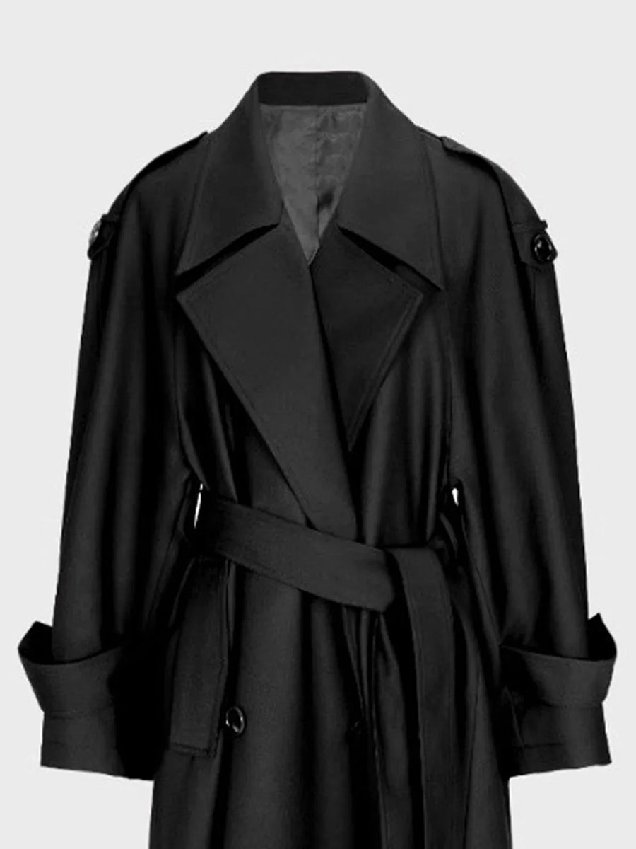 Lange damestrenchcoat met ceintuur en brede revers in aubergine