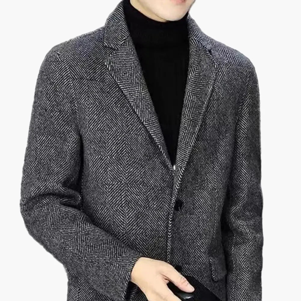 Elegant herrblazer i avslappnad stil för affärer och utekvällar