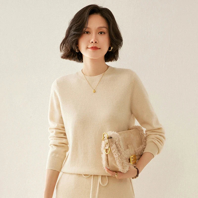 Maglione da donna in maglia morbida a girocollo e maniche lunghe
