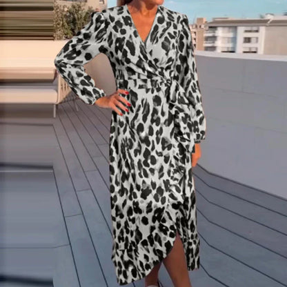 Emma – Elegant maxiklänning med leopardmönster för kvinnor