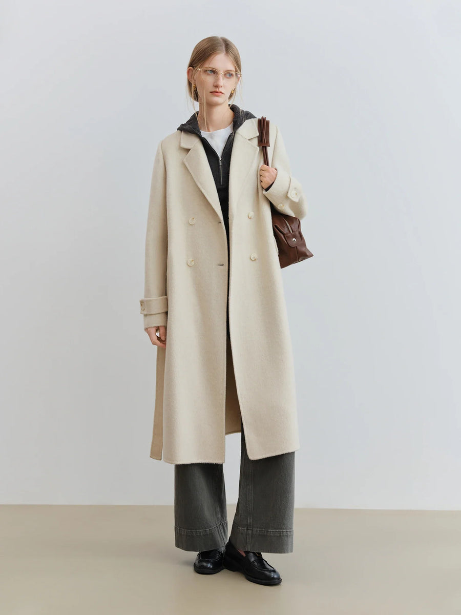 Manteau long femme croisé en tissu doux avec col à revers