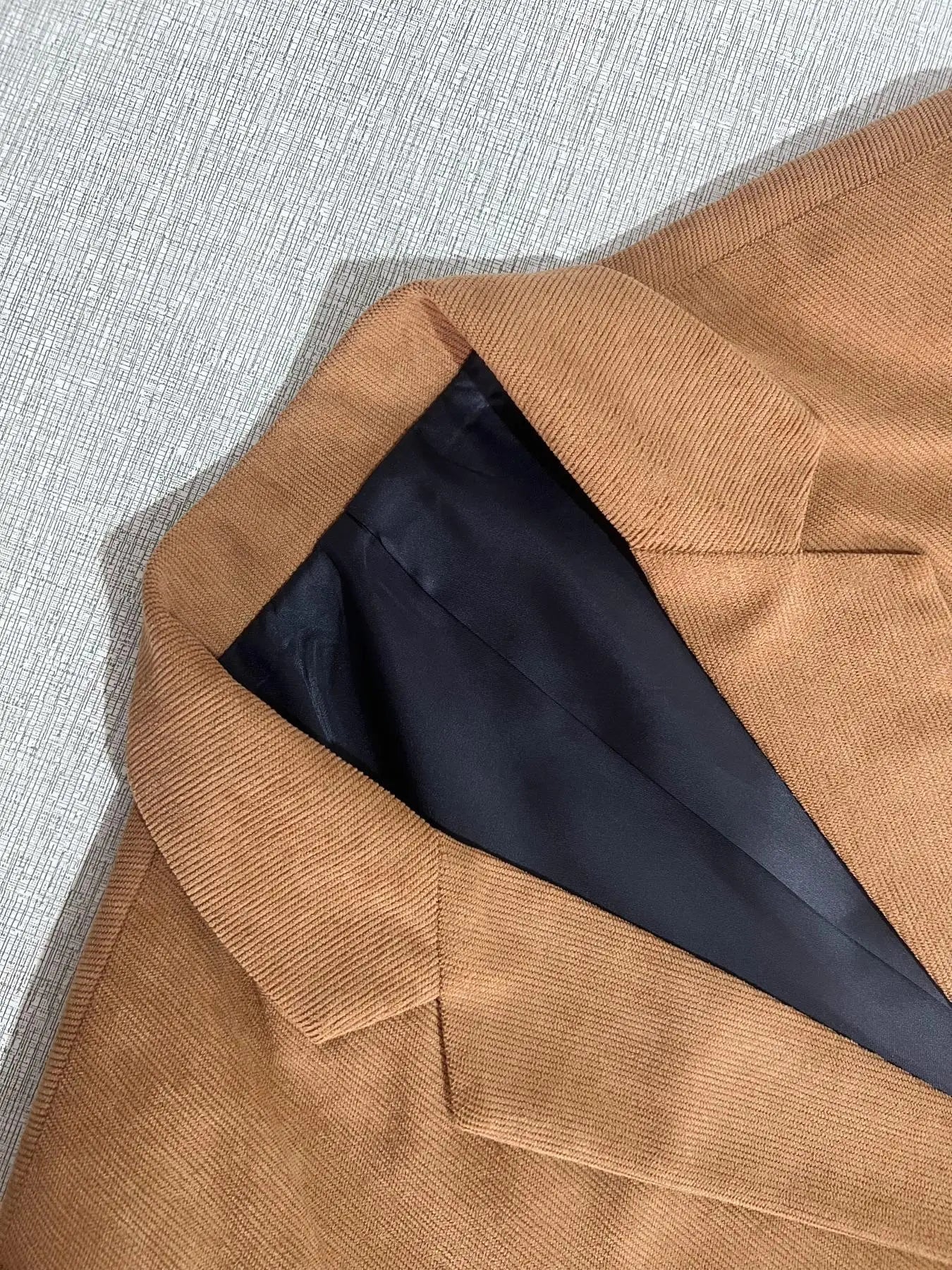 Eleganter Herrenblazer im modernen Stil für Geschäft und besondere Anlässe