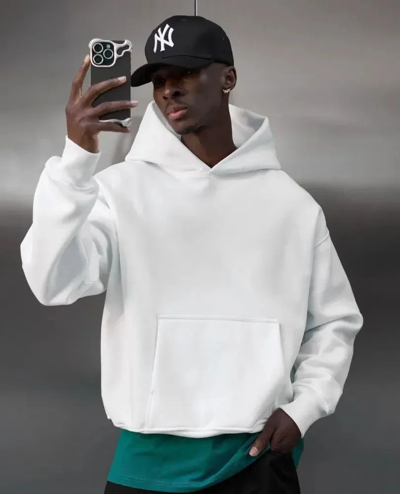 Men's oversized hoodie with kangaroo pocket in red