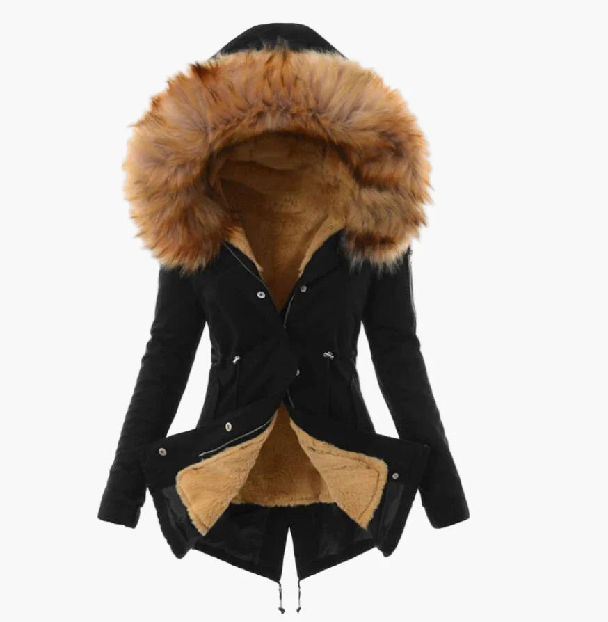 Cappotto invernale donna elegante con cappuccio ampio foderato stile urbano caldo