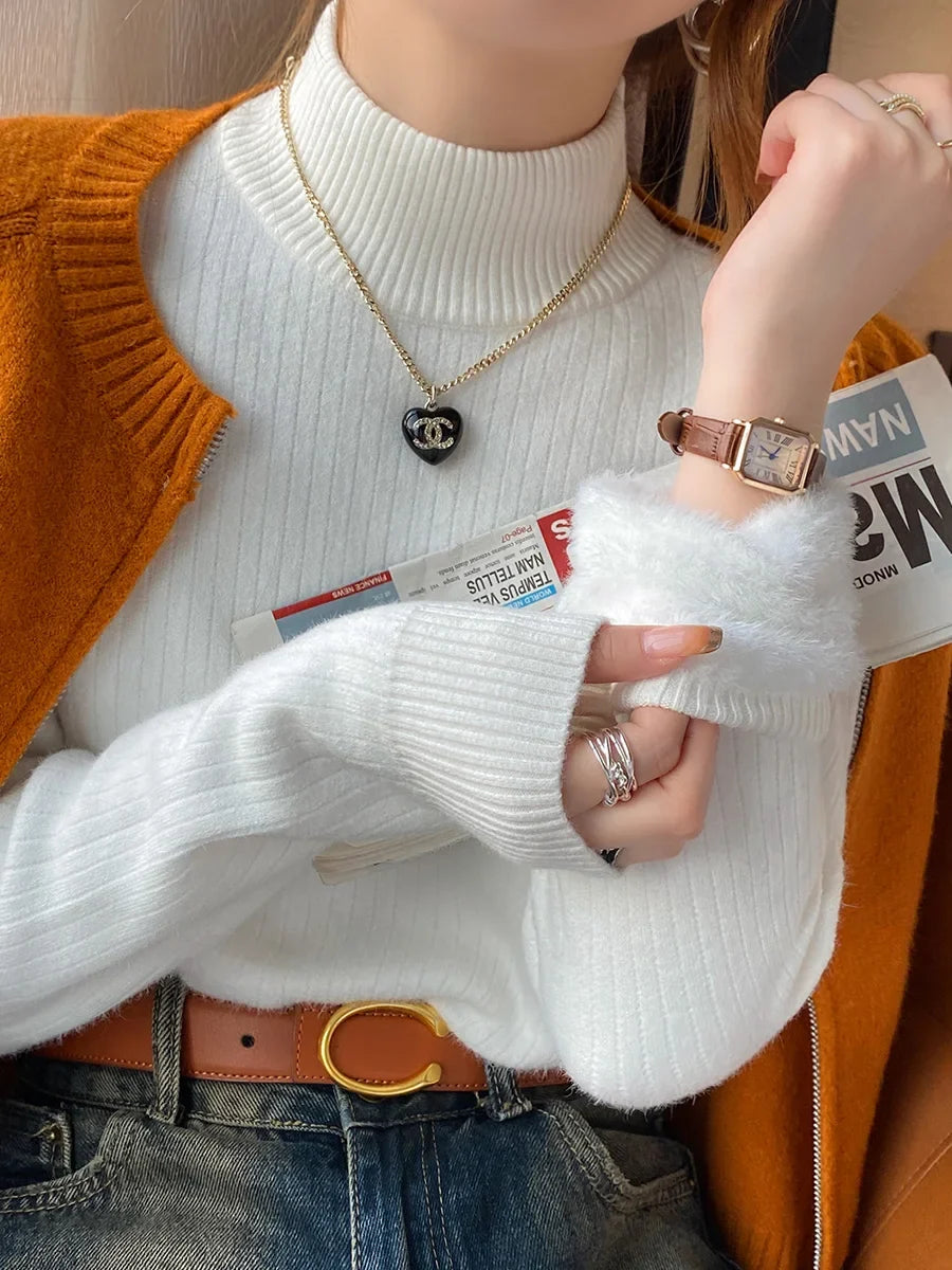 Crop top da donna a coste con collo alto, fodera calda effetto pelliccia