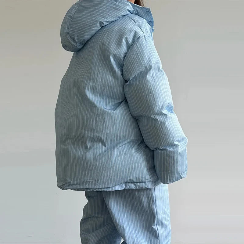 Oversized vatteret dunjakke til kvinder med hætte og print