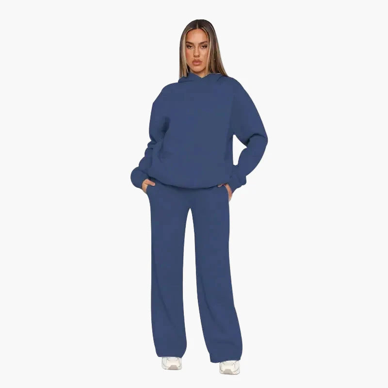 Completo casual donna con cappuccio stile lounge per tutti i giorni e viaggi