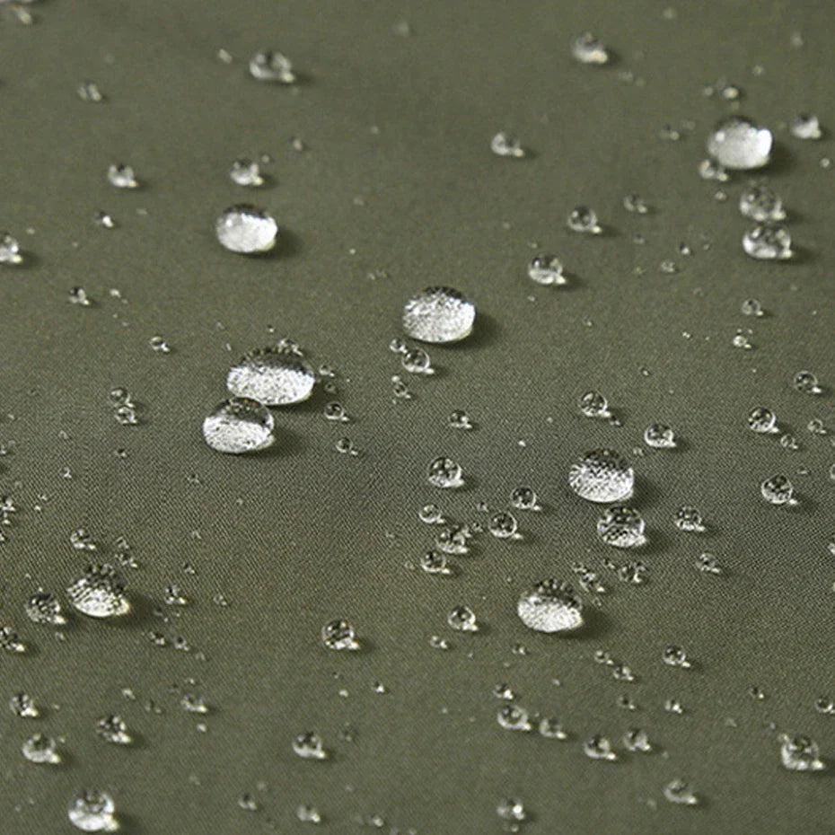 Duża męska parka outdoorowa z kapturem i wieloma kieszeniami