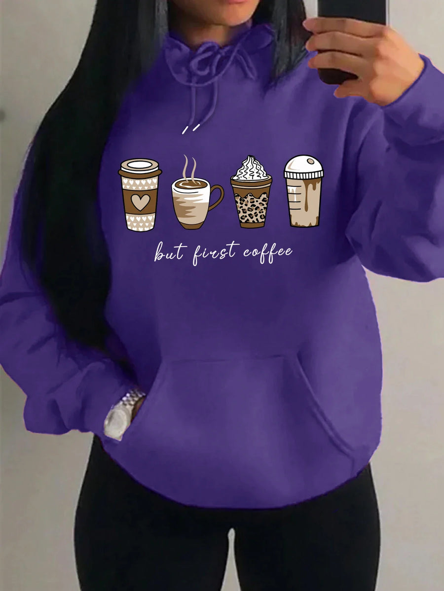 Hættetrøje til kvinder med kaffekopmotiv og teksten "But First Coffee"