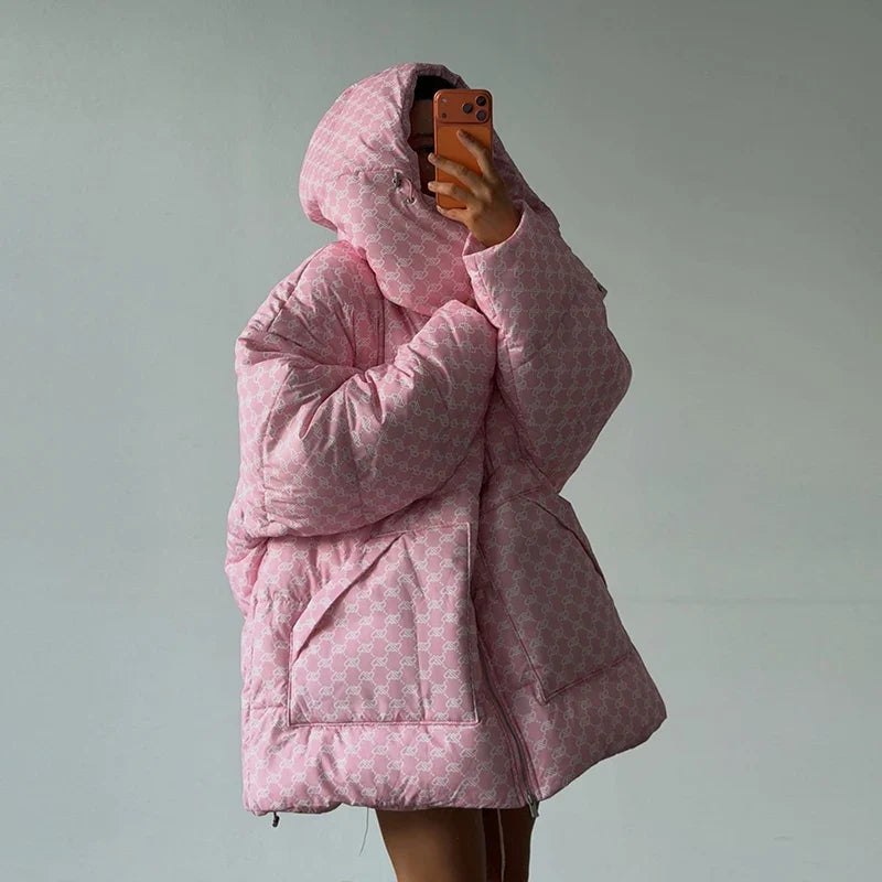 Oversized vatteret dunjakke til kvinder med hætte og print