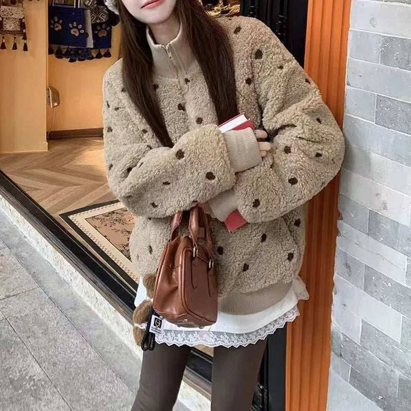 Veste en molleton femme beige à pois marron, col montant zippé