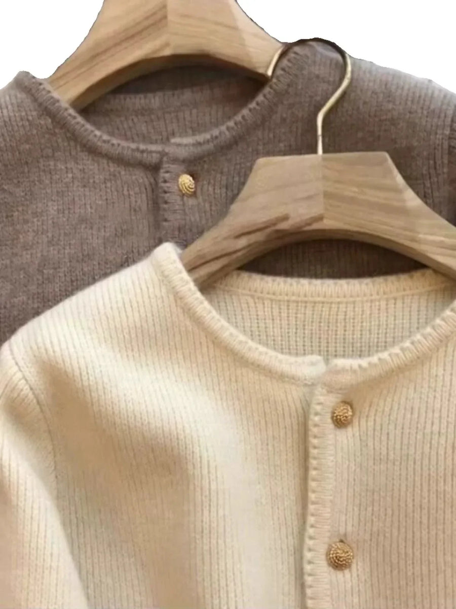Cardigan da donna in maglia sottile con bottoni dorati, scollo rotondo e maniche lunghe