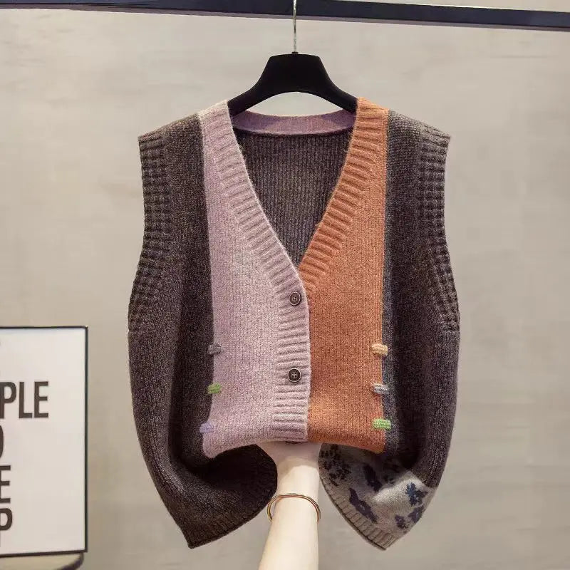 Gilet da donna in maglia senza maniche, multicolore, con scollo a V e bottoni decorativi