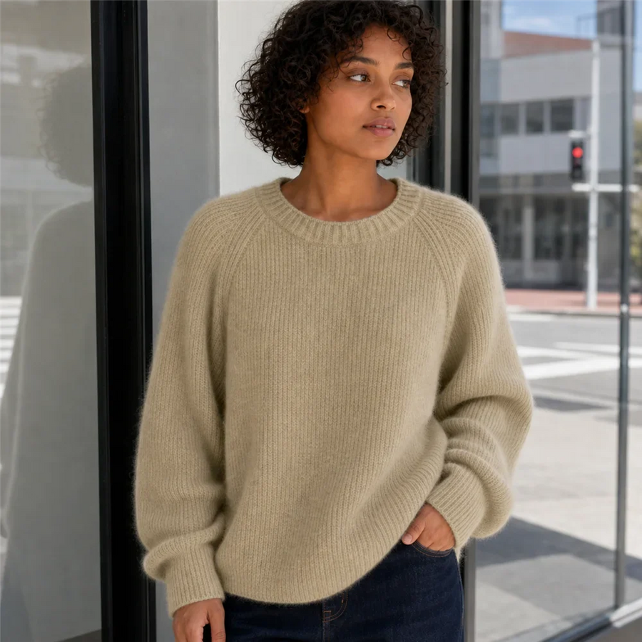Jersey acogedor de cuello redondo y mangas raglán para mujer