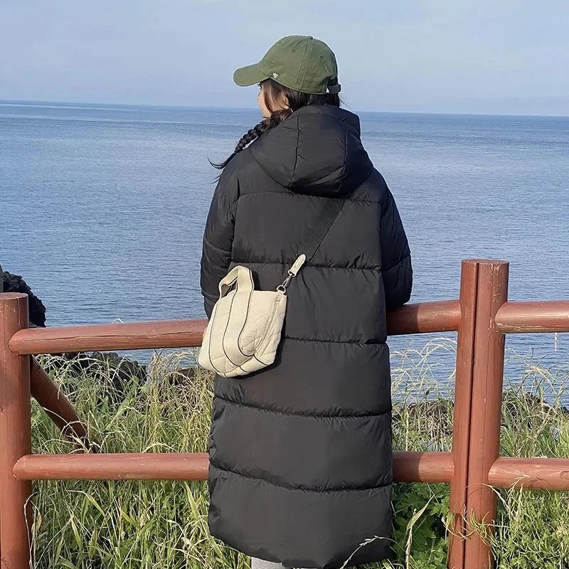 Piumino lungo casual da donna con cappuccio, per l'inverno