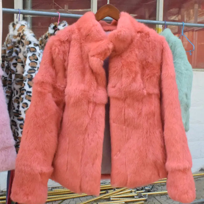 Veste courte femme en fourrure synthétique élégante, col montant, manches longues