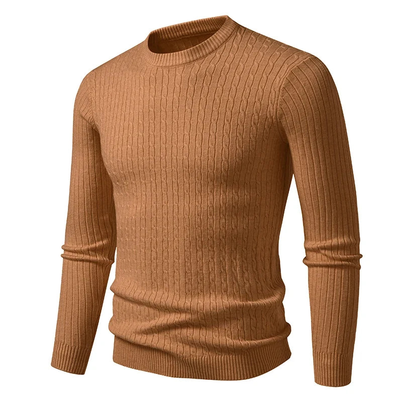 Slim-fit herregenser i kabelstrikk med rund hals og lange ermer